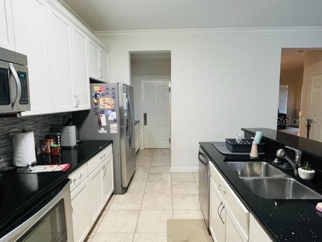 Building Photo - 1100 Lutyens Ln