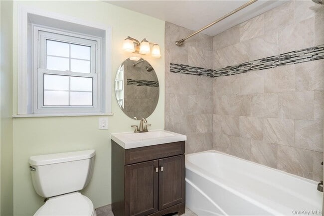 Building Photo - 89 Ridgewood Ave