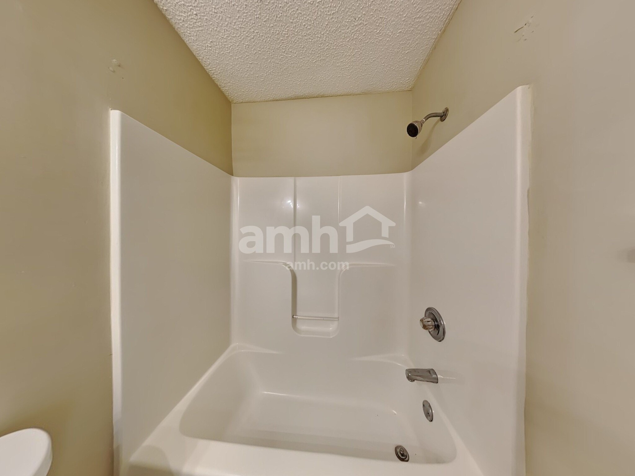 Building Photo - 4319 Armitage Dr