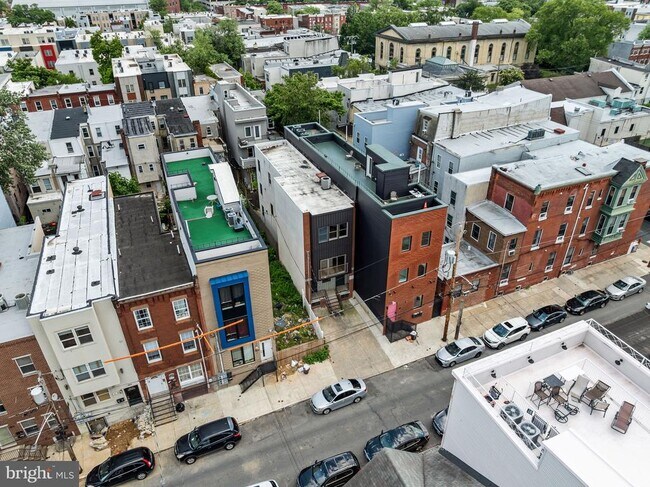 Building Photo - 1805 N 18th St