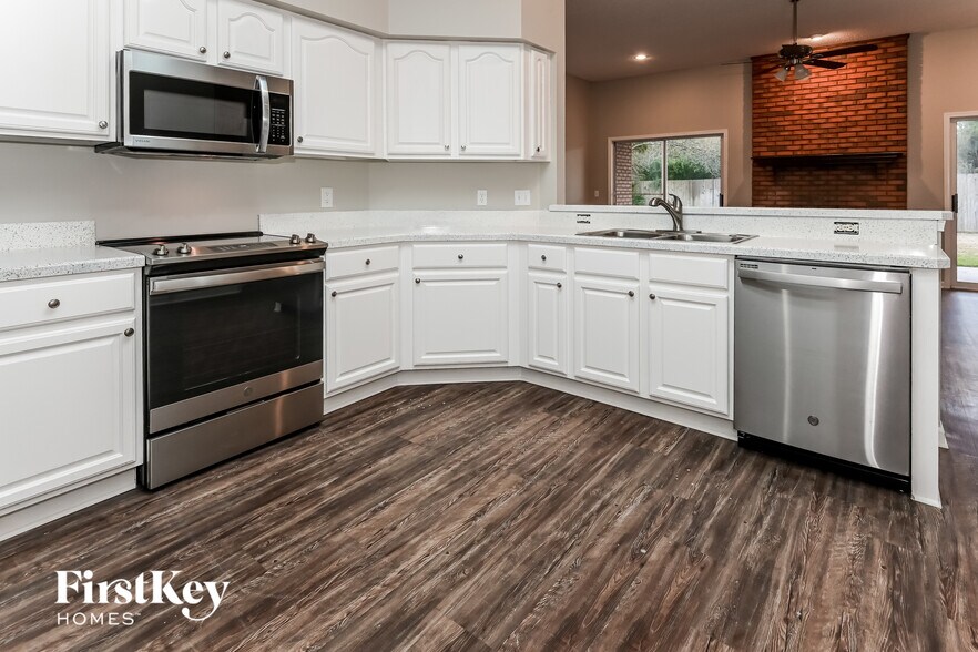 Building Photo - 13528 Osprey Point Dr