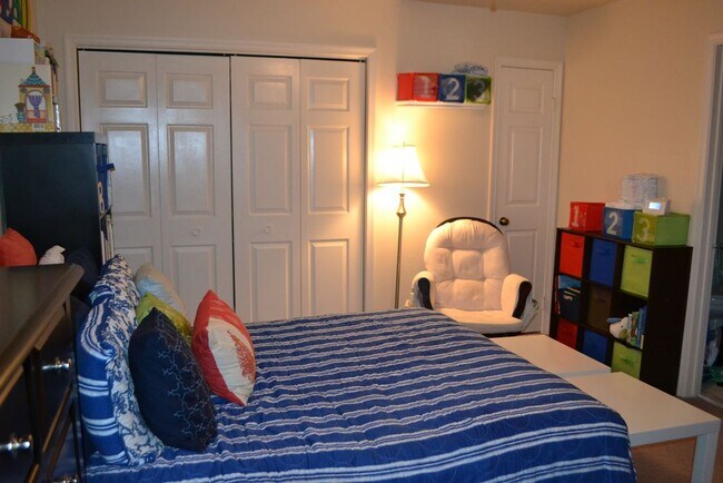 Bedroom #2 - 608 Boissevain Ave