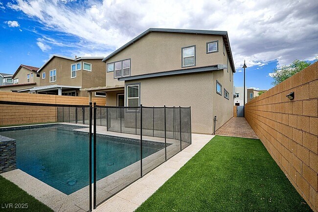 Building Photo - 3364 Caldora Ln