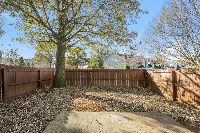 Building Photo - 5331 Apple Grove Rd NE