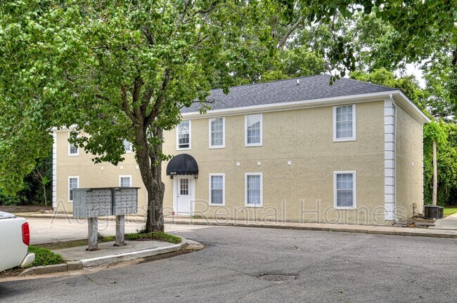 Building Photo - 940 Stevens Creek Rd
