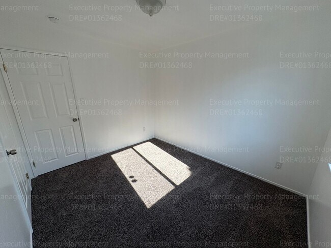 Building Photo - Corner lot 4-bedroom, 2-bathroom home