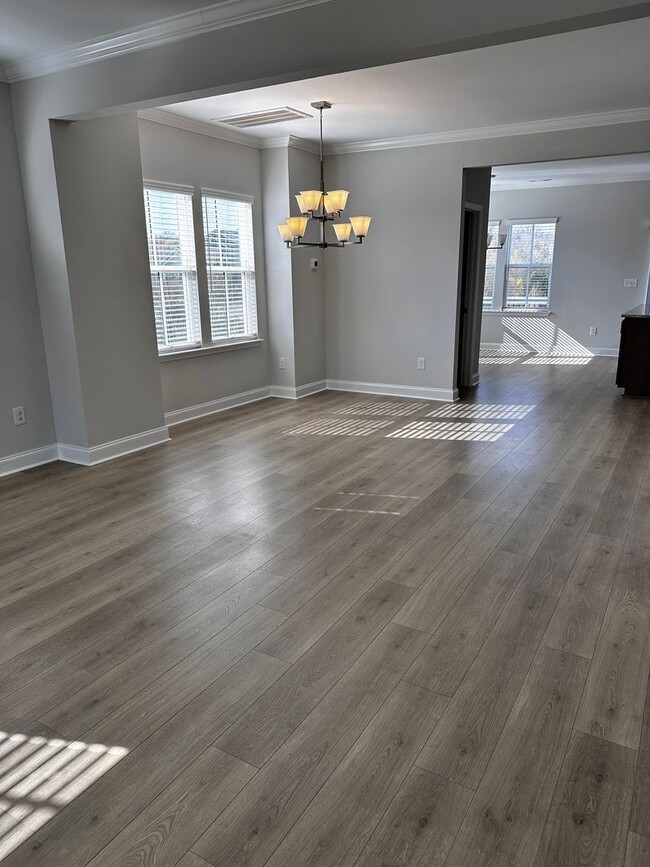 Building Photo - Nolensville Townhouse With 2 Car Garage