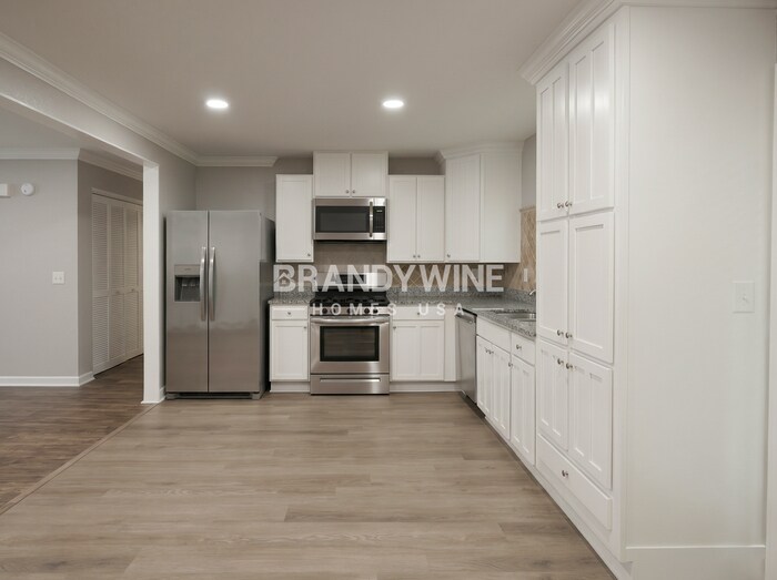 Building Photo - 883 Timbervale Ln