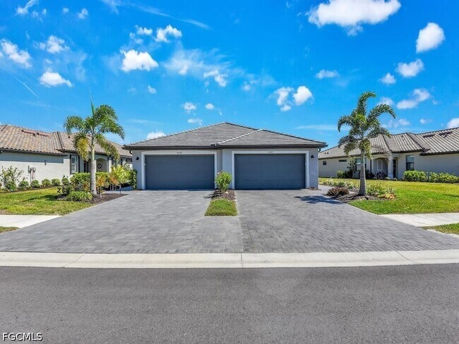 Building Photo - 14087 Winding Cedar Wy