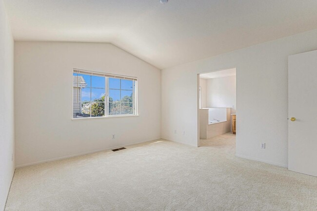 Building Photo - 119 Orr Rd