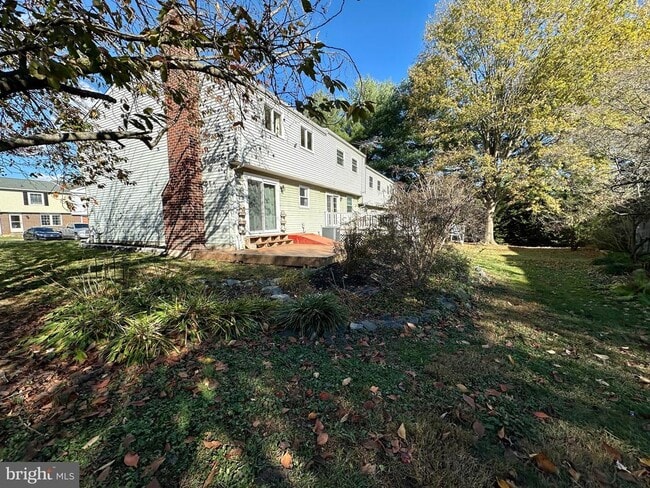 Building Photo - 1351 St Francis Rd