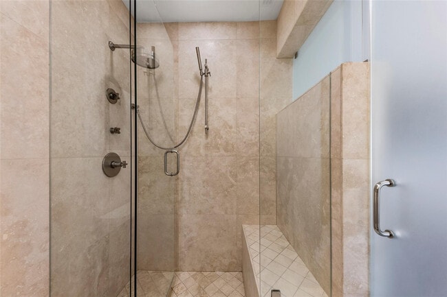 Building Photo - 2430 Castilla Isle