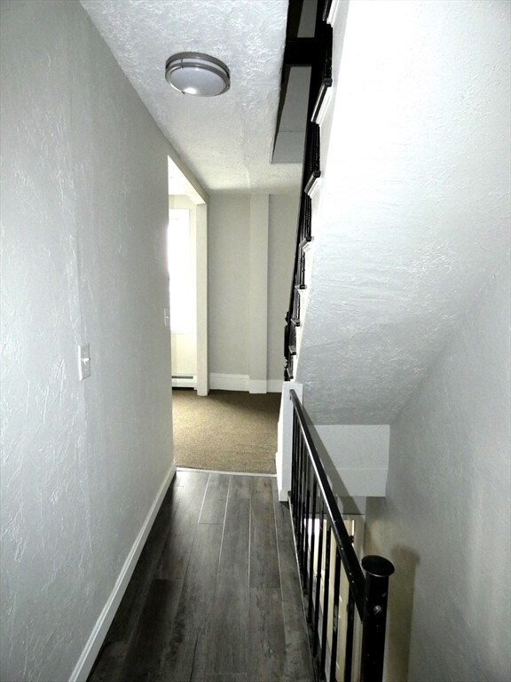 Building Photo - 7 Greenwood St