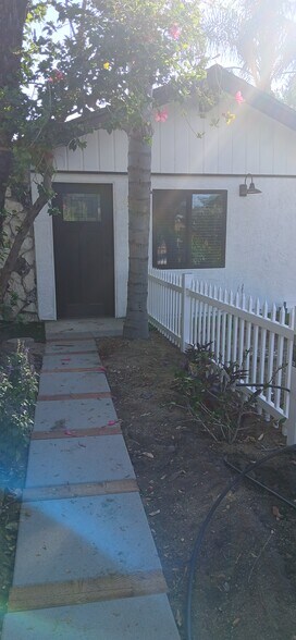 Primary Photo - 7944 Fairchild Ave