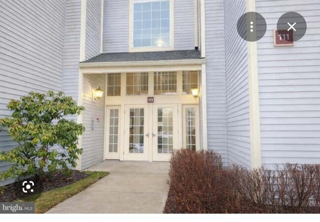 Building Photo - 108 Wrangel Ct