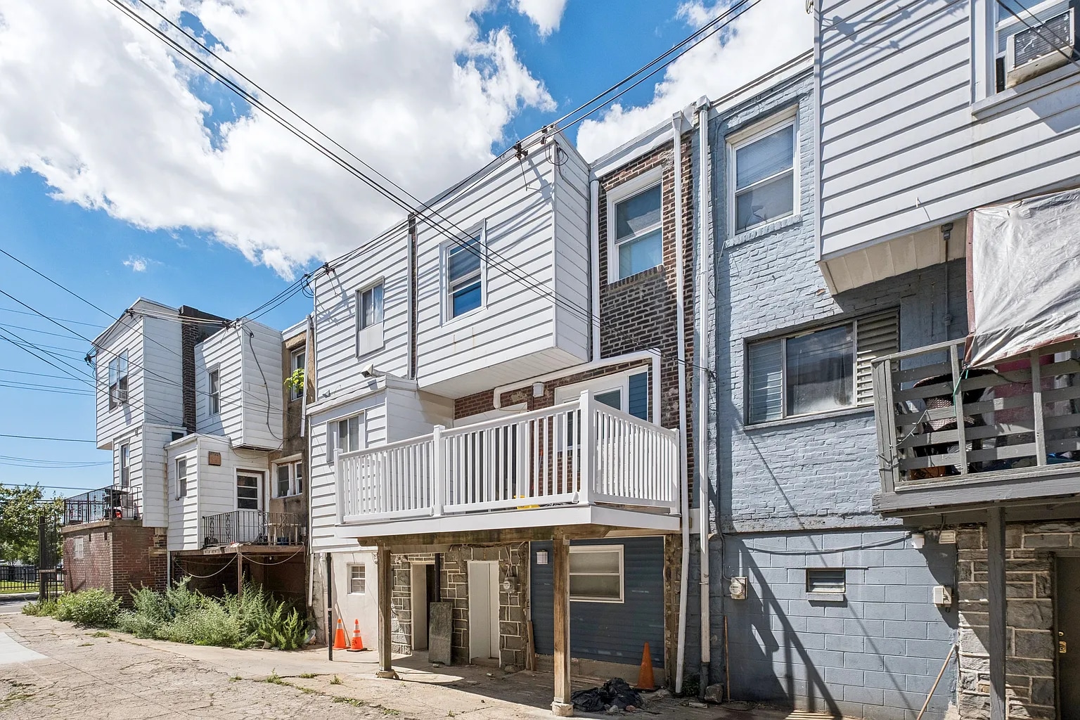 Building Photo - 1543 S Corlies St