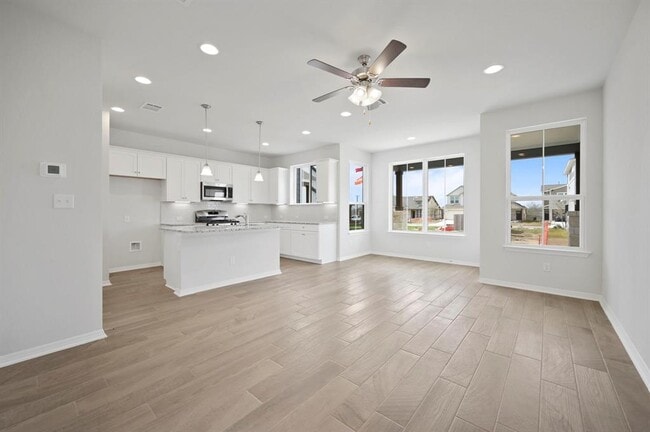 Building Photo - 20500 Cobb St