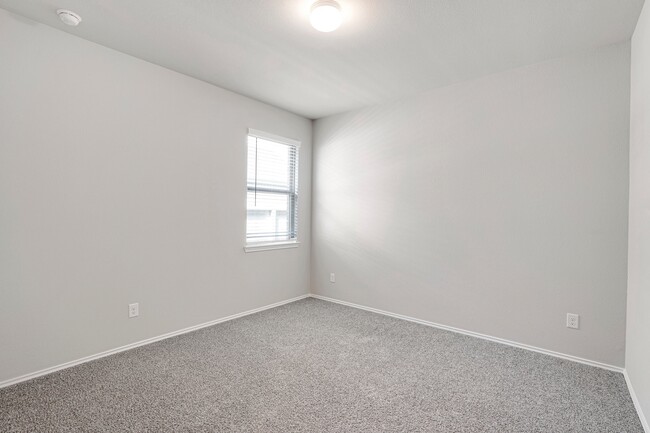Building Photo - 17121 Upland Bent Ct