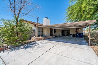 Building Photo - 4401 St Andrews Cir
