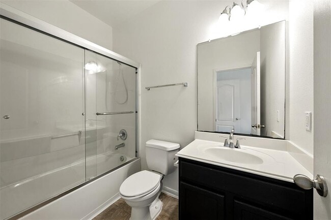 Building Photo - 9219 Gilbert Hollow Dr