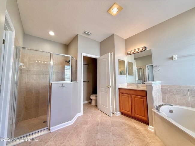 Building Photo - 932 Gallier Pl