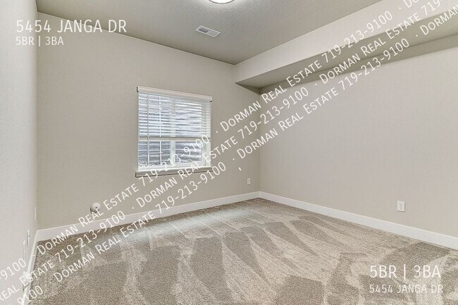 Building Photo - 5454 Janga Dr
