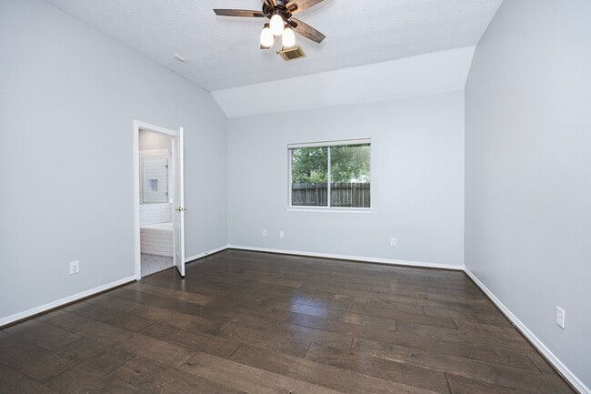 Building Photo - 19423 Arbor Pines Ln