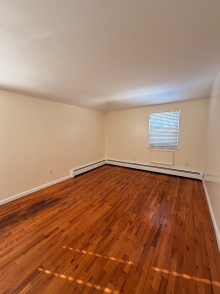 Building Photo - 3189 Hatting Pl