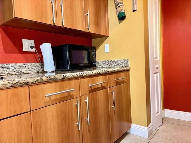 Building Photo - 5880 W Sample Rd