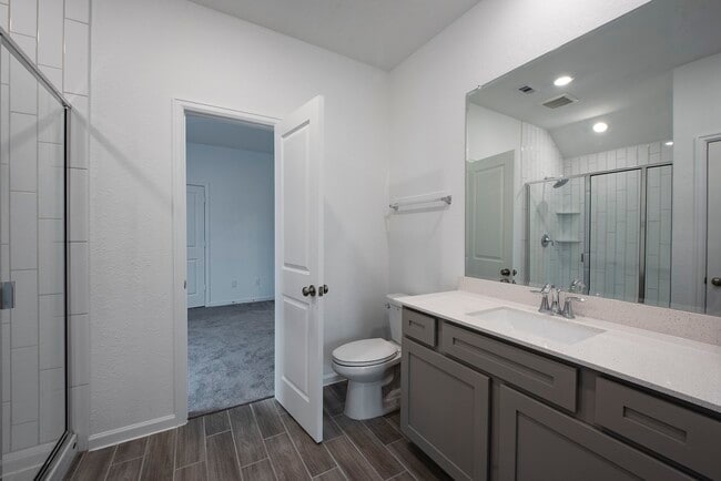 Building Photo - 585 Dry Fork Ln