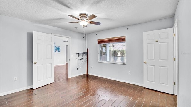 Building Photo - 102 Hillcrest Rd