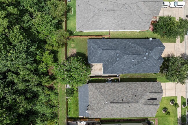 Building Photo - 6907 Birnam Garden Lane
