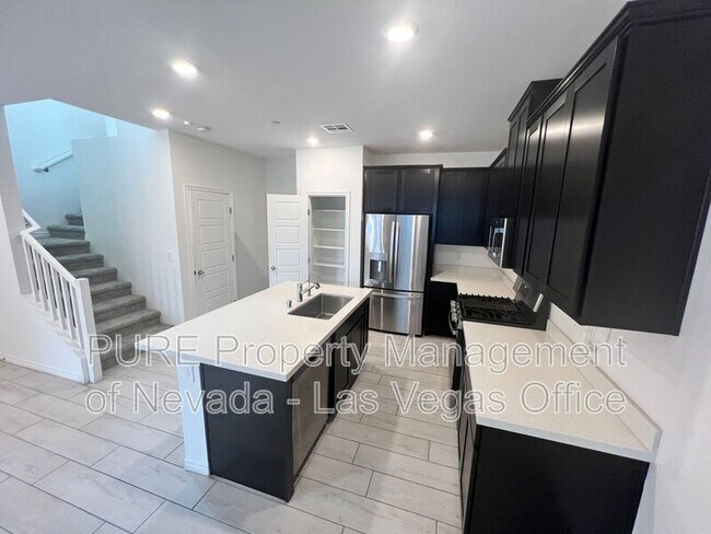 Building Photo - 7366 N Decatur Blvd