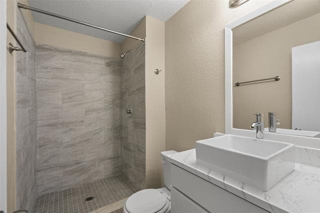 Building Photo - 313 Thistle Dr