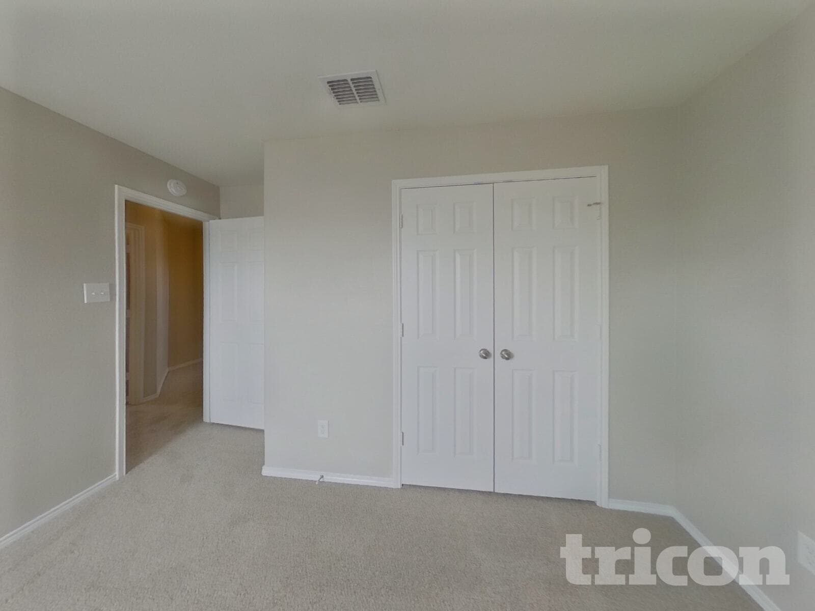 Building Photo - 801 Santa Rosa Dr