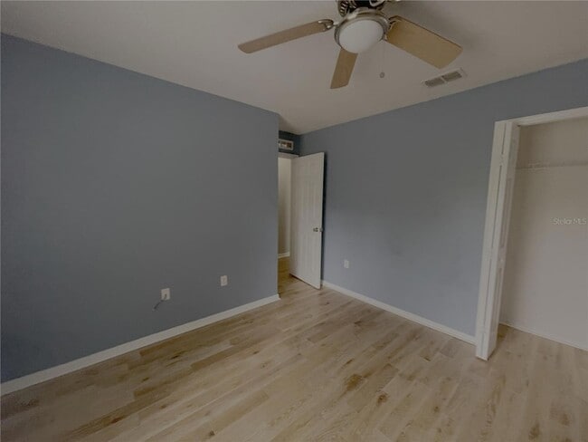 Building Photo - 4535 SW 42nd St