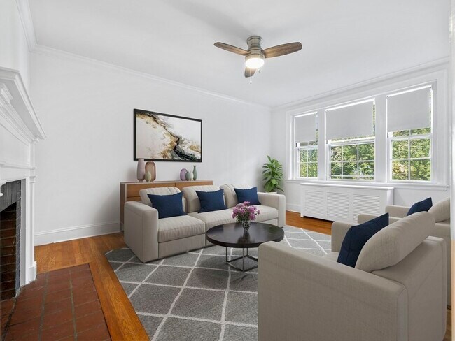 Building Photo - 35 Bowdoin St