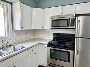 Building Photo - RADER 1321