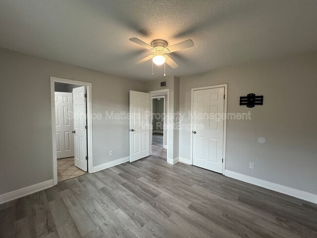 Building Photo - 3747 Berryhill Rd