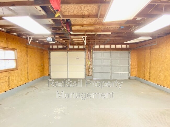 Building Photo - 119 Cindy Cir
