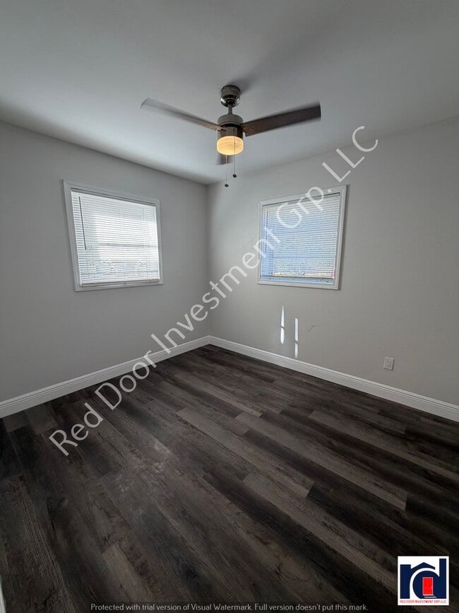 Building Photo - **MOVE IN SPECIAL** 2 Bedroom 1.5 Bath in the Heart of Downtown Deland~Available Now~