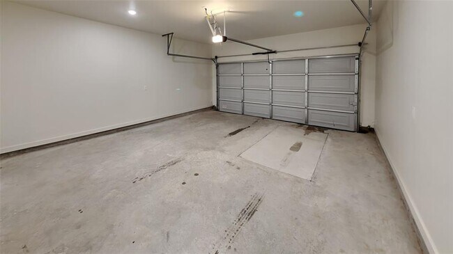 Building Photo - 8824 NW 109th St