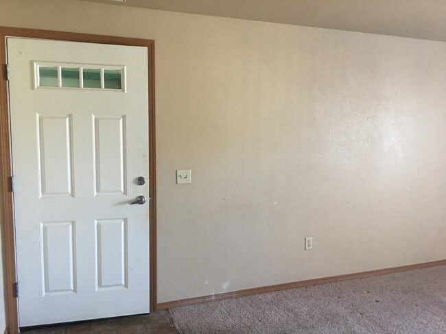 Building Photo - NE Timberlake