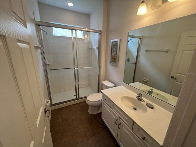 Building Photo - 2529 Rosemont Cir