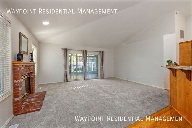 Building Photo - 4917 N Contour Way