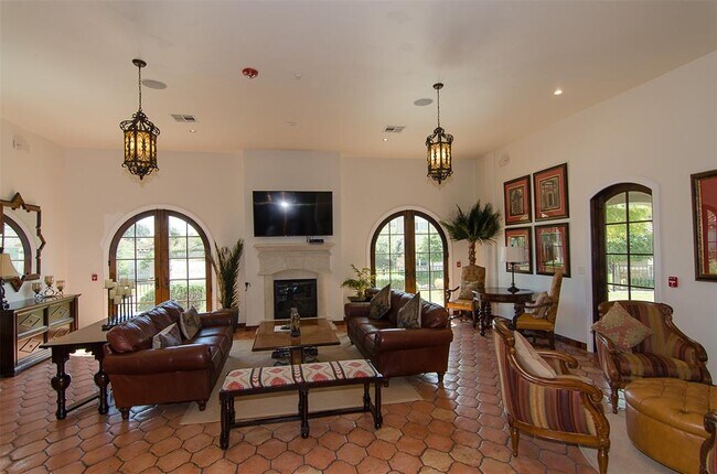Building Photo - 12205 Terraza Cir