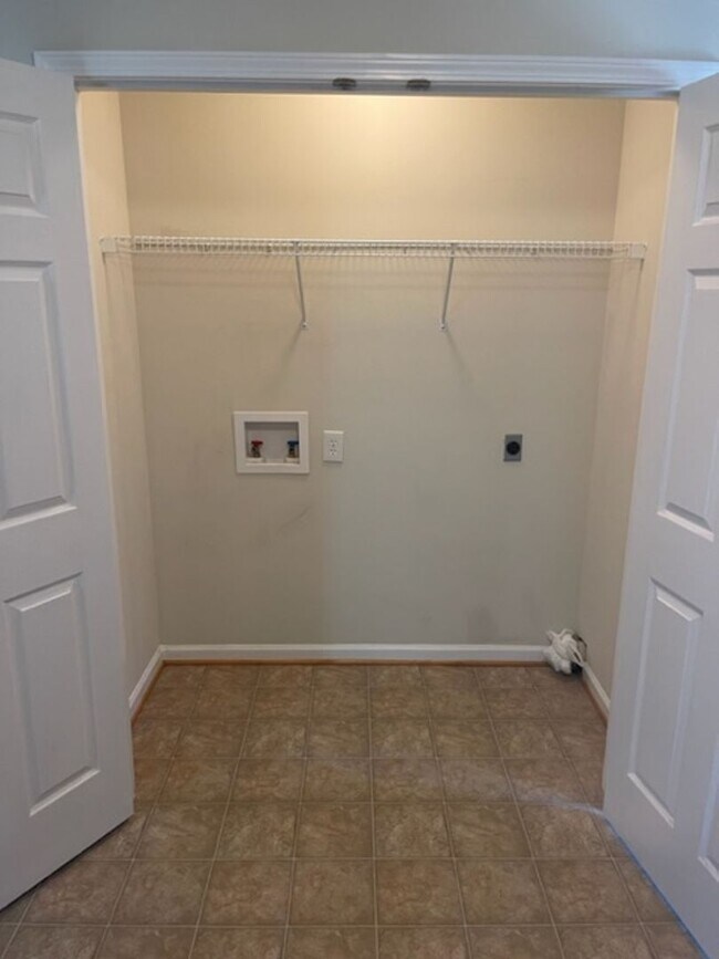 Building Photo - Cobblestone Trace- Oxford's Premier 55+ Community