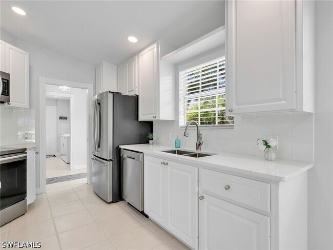 Building Photo - 28096 Boccaccio Way