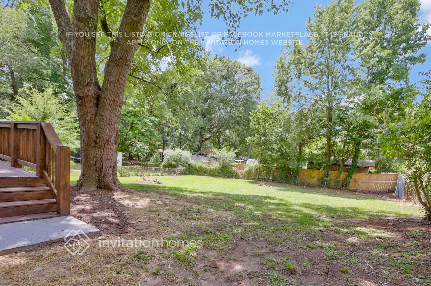 Building Photo - 2354 Beverly Ln