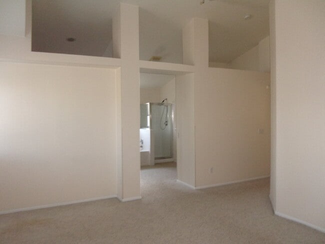 Building Photo - Highlands Ranch 2-Story (22AS)